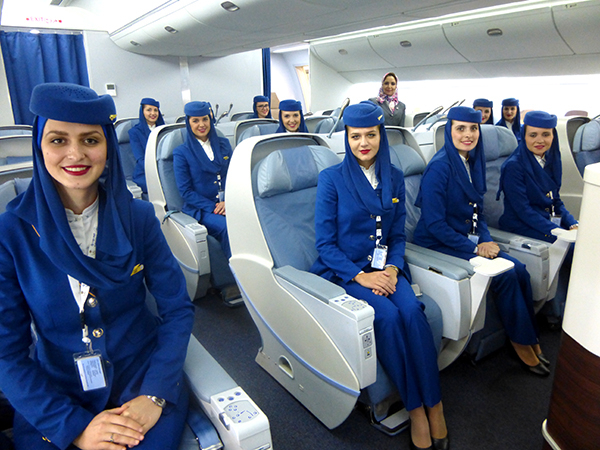 saudi arabian airlines stewardess
