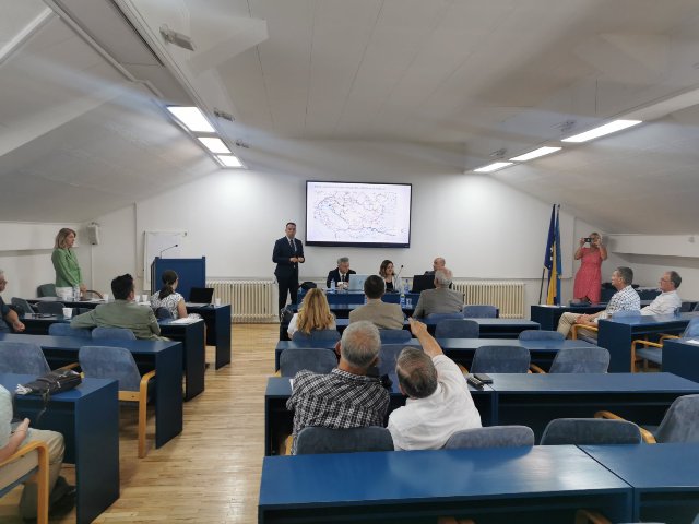 Gas Tuzla